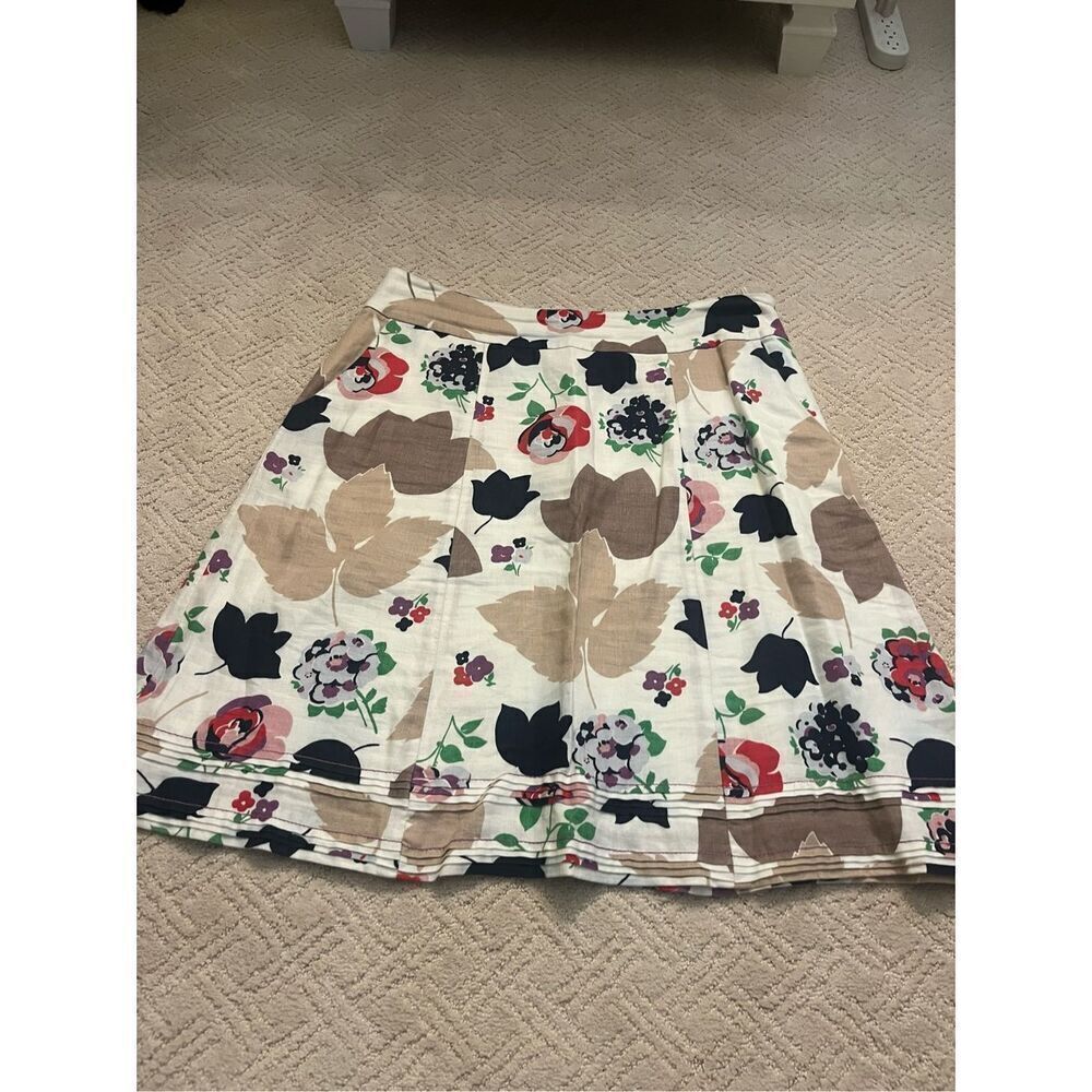 EUC Boden Floral Print Skirt